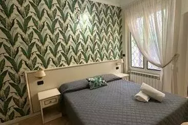 ベッドアンドブレックファースト Camere Chicca