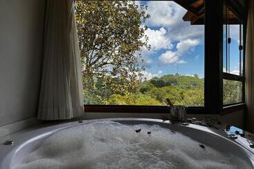 Hotel Pousada Gressoney Mountain