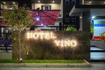 فندق Vino