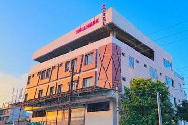 Hotel Hallmark By Thc Group