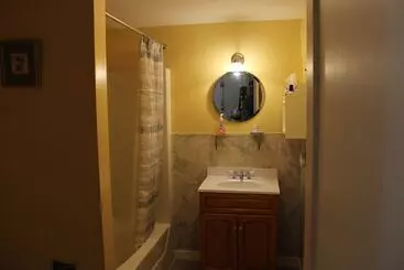 Retkeilymaja The Cornish Inn