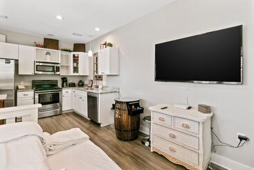 ツーリストアパートメント Easy Breezy