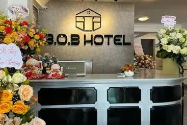 هتل Bob