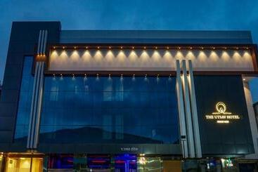 Hotel Treebo The Utsav, Nashik