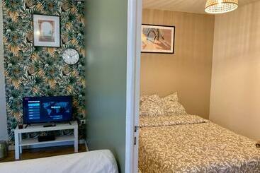 شقق خاصة سياحية Superbe Appartement Avec Parking Gratuit Sur Place