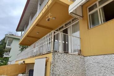 ペンション Pousada Da Tia Re