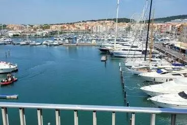 Apartamenty turystyczne Studio Cap D Agde Vue Port