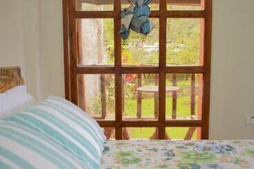 Herberge Balcones Del Paraíso