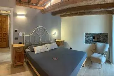 Appartamenti turistici Alle Macine   Ancient Molino Maufet Watermill   Lake Como View