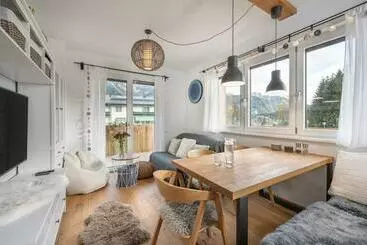 Apartamenty turystyczne Jara Apartment  Ramsau Am Dachstein
