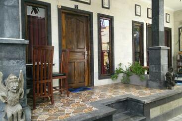 Pansiyon Double N Guesthouse Sanur Bali
