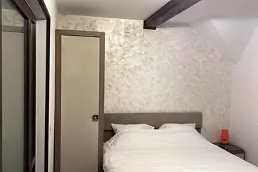 Apartamenty turystyczne Cazare La Munte Comarnic