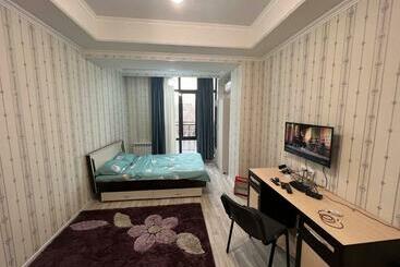 Apartaments turístics Apartments Harmony On Sydykova St 156а