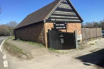 Aamiaismajoitus (B&B) Vigo Retreat Cabin 3