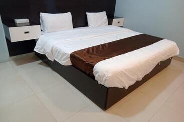 בית מלון כפרי ذوق الخيال للشقق المخدومة Dhoq Alkhayal