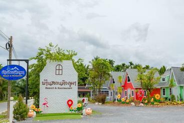渡假胜地  บ้านสวนทิวภูผาวัดเจดีย์ไอ้ไข่