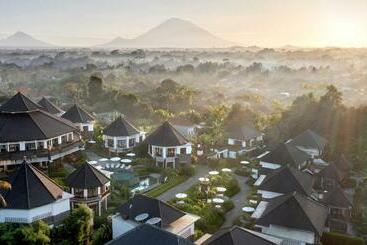 Kurort Swan Paradise A Pramana Experience