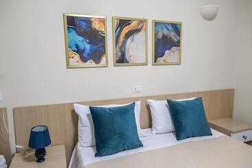 تختخواب و صبحانه Suisse