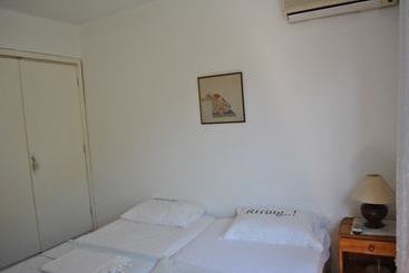 ホテル Gunebakan Taliani