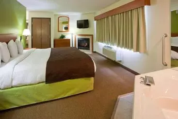 ホテル Americinn By Wyndham Thief River Falls
