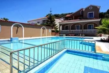 Apartaments turístics Maria S Beach Apartments