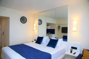 Sea View Aparthotel In Batumi