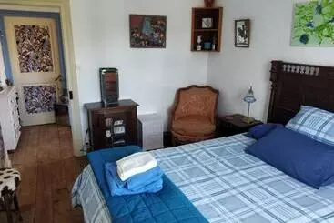 Ferienwohnungen Cute 1 Bed Cottage With View Across Park