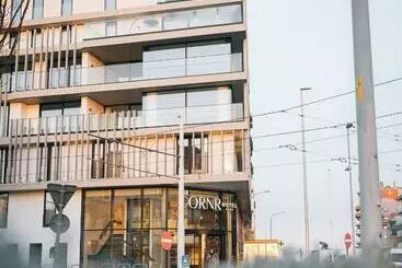 ホテル The Cornr