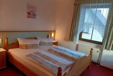 Pension Drei Elstern