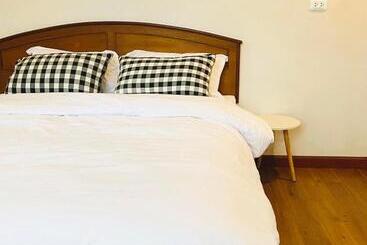 Turistihuoneistot At Cherngtalay House #1 Two Bedrooms House