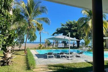 ホテル Anki Lodge