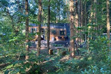 Turistlägenheter Tiny House Sur Terrain Boisé à 10 Mn De La Mer
