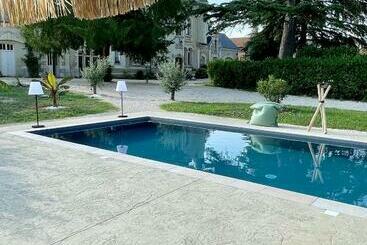 Bed and Breakfast Le Château De Leugny