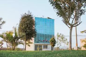 Hotel Blue Three