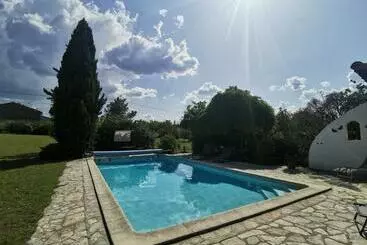 Majatalo Mas La Belle Ambroise Chambres D Hôtes Et Gîte