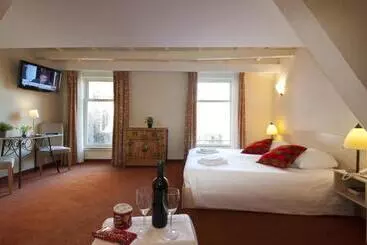 Hotel Ambassador City Centre