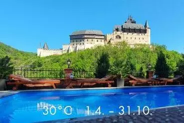 ホテル Karlštejn & Spa