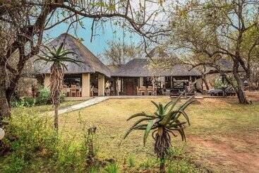 בקתות Royal Kruger Lodge