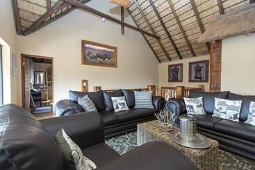 نزل Royal Kruger Lodge
