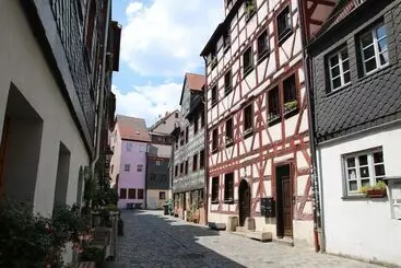 Hotel Holiday Inn Express Fürth, An Ihg