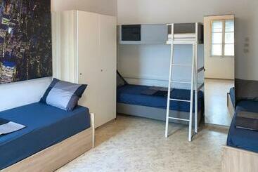 펜션 Santoria Casa