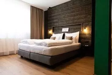 Self Check In Hotel Vinoq Zistersdorf