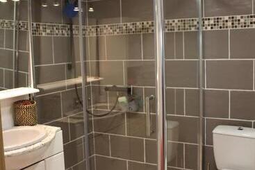 ツーリストアパートメント Gîte De La Champignière