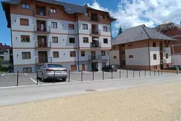 Apartamentos turísticos Apartman Lola