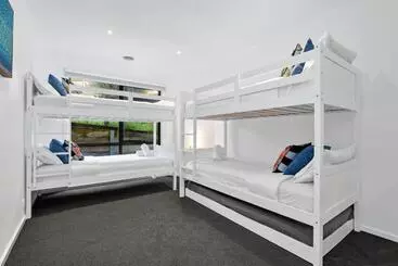 ツーリストアパートメント Dundundra Villa