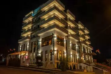 Hotel готельно ресторанний комплекс каскад