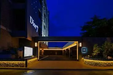 Hotell Dior7つくば