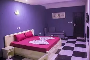 Mosaly Hotel Pk10