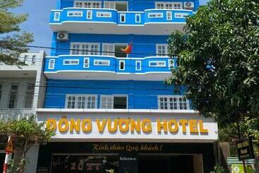 Hotell đông Vương