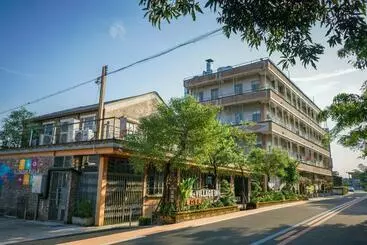 ユースホステル Kaiping Tangkou Village Inn